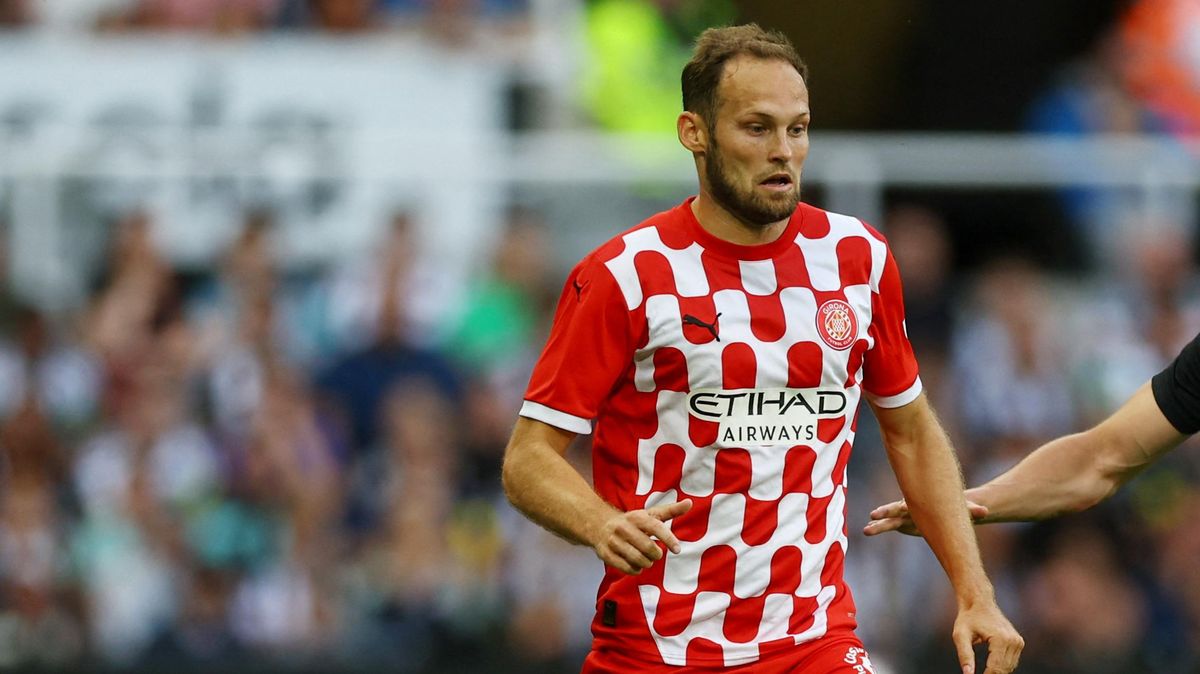 Obránce Blind končí v nizozemské reprezentaci, za niž odehrál 108 zápasů