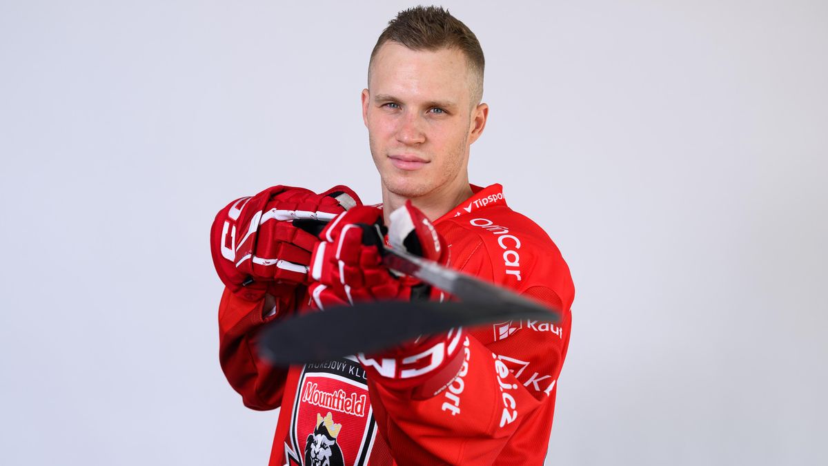 Hokejky na Tour de France. Kromě pokut to byl super zážitek, směje se hradecká posila