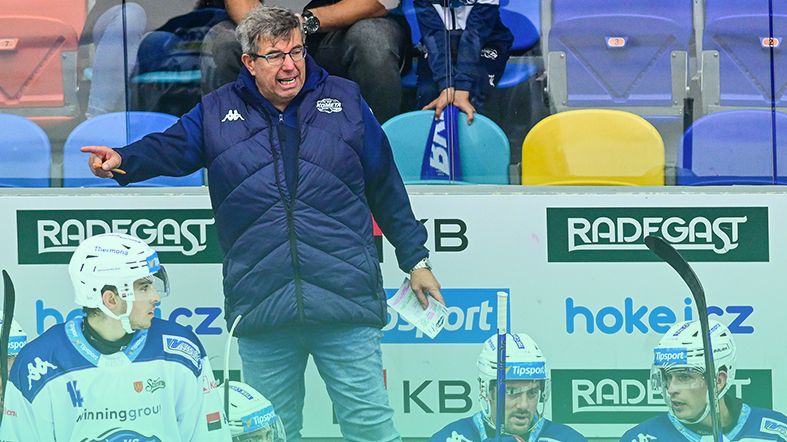 ANALÝZA: Kometa padá ke dnu. Šance jsou, produktivita ale chybí