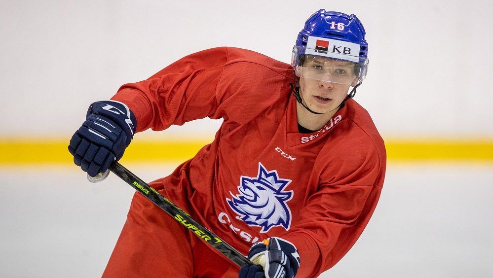 Útočník Ivan podepsal v NHL dvouletou smlouvu s Coloradem