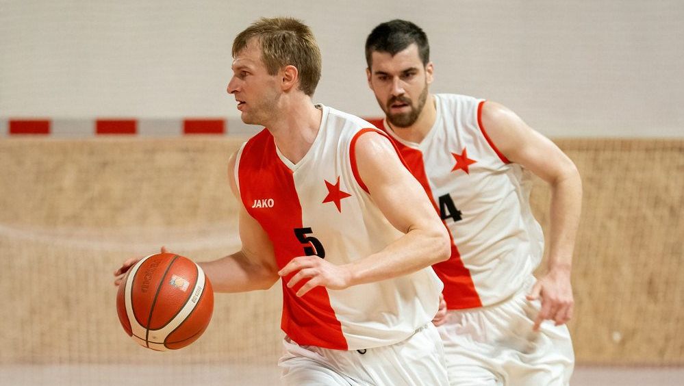 Tři roky a dost! U basketbalistů Slavie skončil trenér Beneš