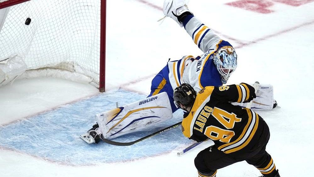 Češi v ráži, Boston má rekord! Lauko dal dva góly, Pastrňák přidal tři body