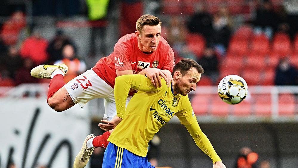 Obránce Šural v Brně prodloužil smlouvu