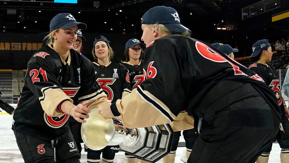 Vanišová rozhodla v prodloužení o výhře hokejistek Toronta v zámořské PHF