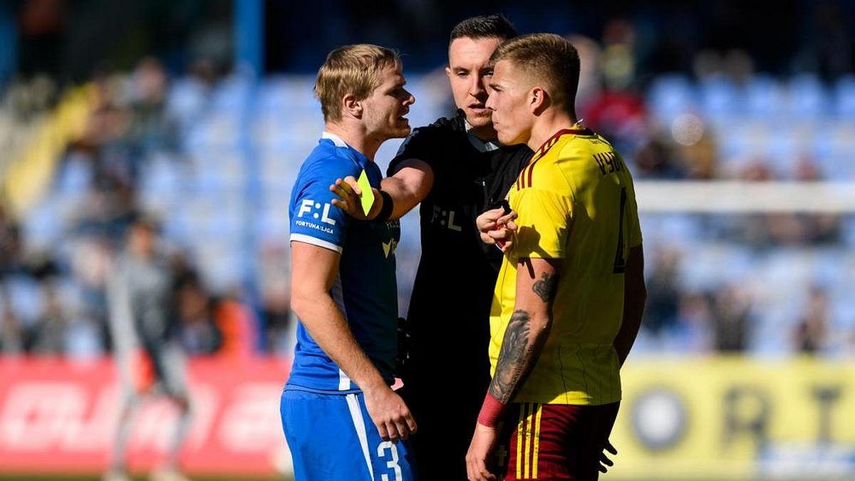 Takové penalty nikdo nechce, říká bývalý sudí o výhře Sparty. Faul Vydry? Absolutně bez respektu!