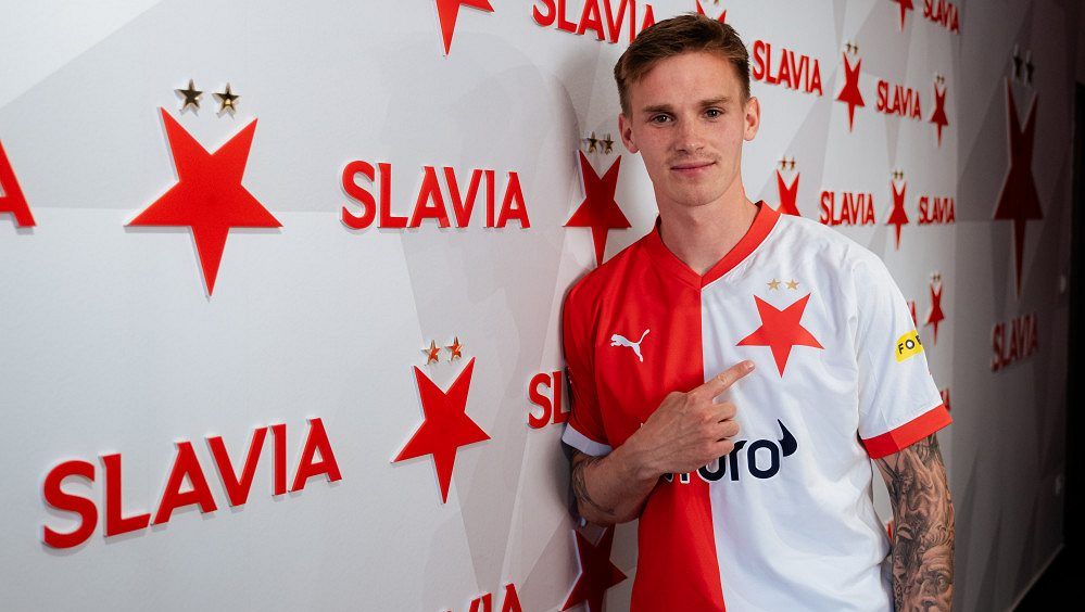 Další posila v Edenu! Slavia vítá univerzálního záložníka
