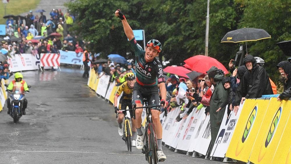 Druhou etapu Czech Tour vyhrál Němec Lipowitz, hvězdný Froome vyhořel