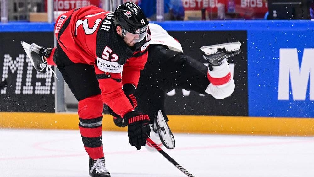 Vrchol hnusu a volání po exemplárním trestu. Chtěl mě zranit, zuřil švýcarský kapitán po zákroku Kanaďana