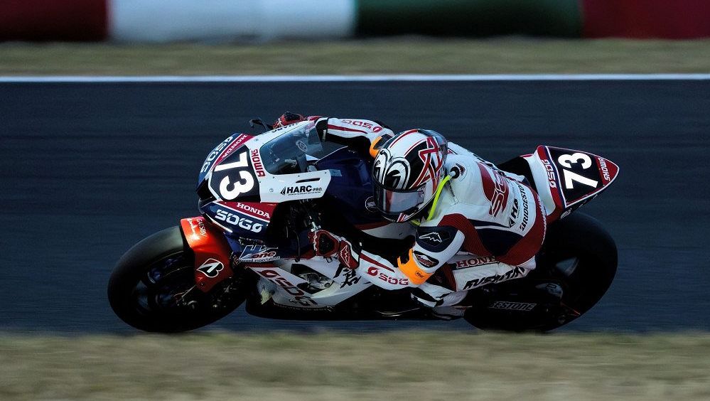 Tragédie na okruhu. Motocyklový jezdec po nehodě v Indonésii zemřel