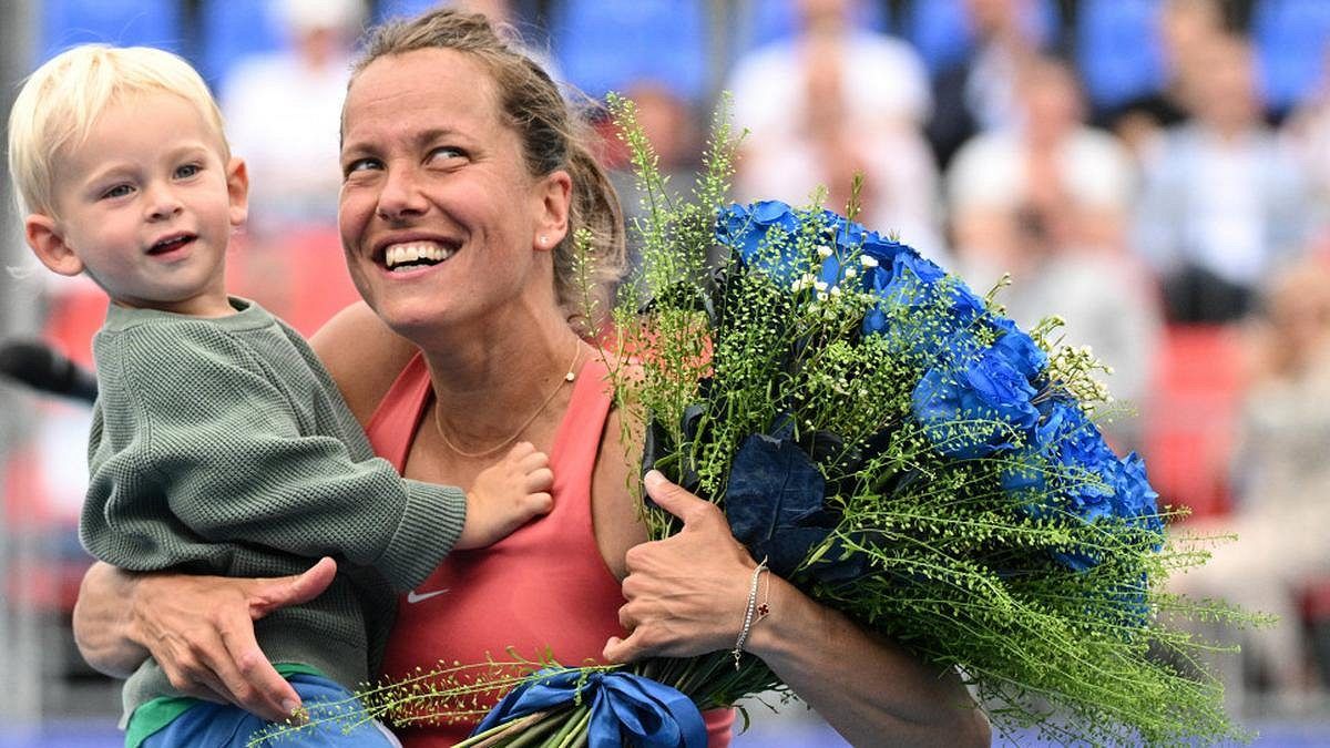 Se synem v náručí přemáhala česká legenda pláč. Na US Open bude hrát debl s wimbledonskou šampionkou