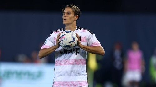 Proklaté sázky. Záložníkovi Juventusu hrozí až tříletý distanc