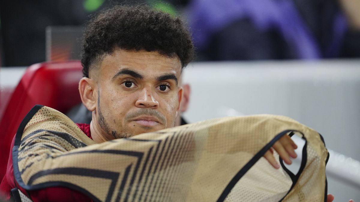 Těžké časy liverpoolského fotbalisty: Unesli mu rodiče, otec zůstává nezvěstný