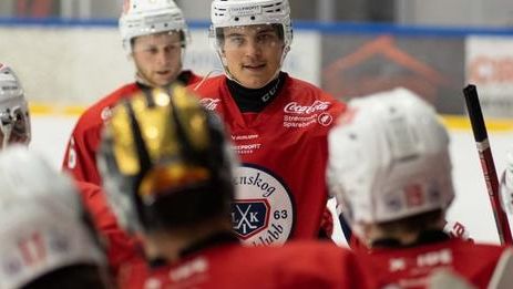 Hororové zranění mladého hokejisty. Centimetry od tragédie, na juniorské MS musí zapomenout