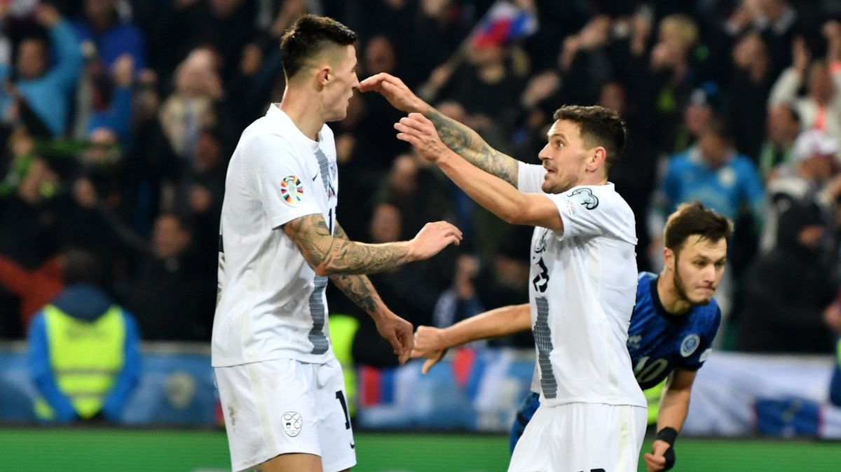 Střelce Šeška dohnal postup slovinských fotbalistů na Euro k slzám