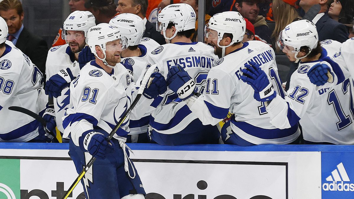 Poprvé za čtyři. Skvělý Stamkos přiškrtil edmontonský rozlet