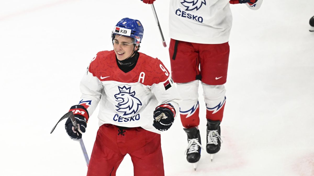 Nemožné, absolutně neuvěřitelné! Gratulace Čechům se valí, oslavenec Hrdina dostal dárek, na nějž nezapomene