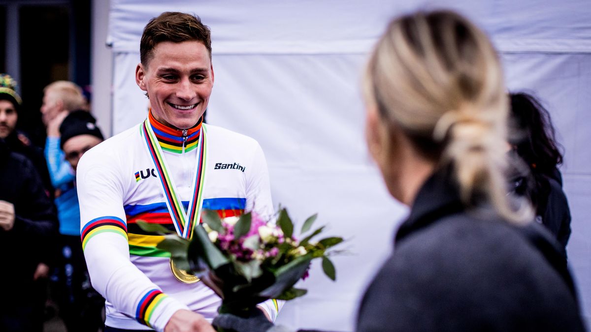 Šestinásobný mistr světa Van der Poel zvažuje odchod z cyklokrosu