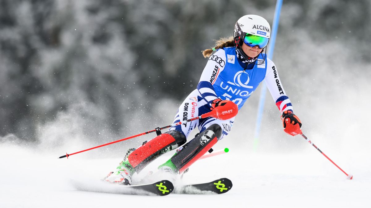 Lyžařka Jelínková dojela v Kronplatzu šestatřicátá