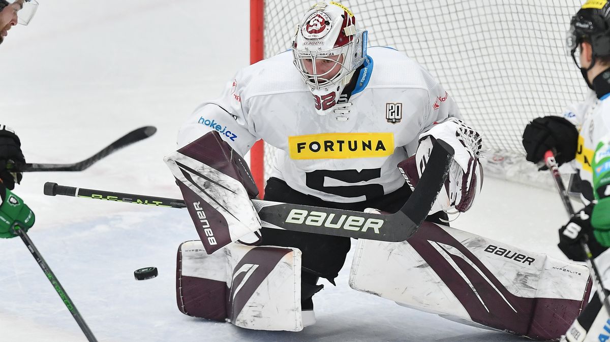 Willa nahradil v reprezentaci Kořenář