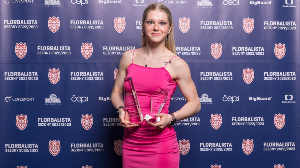 Maminka míří na biatlonové MS, dcera na florbalové. Hvězdou je i díky dřině v posilovně