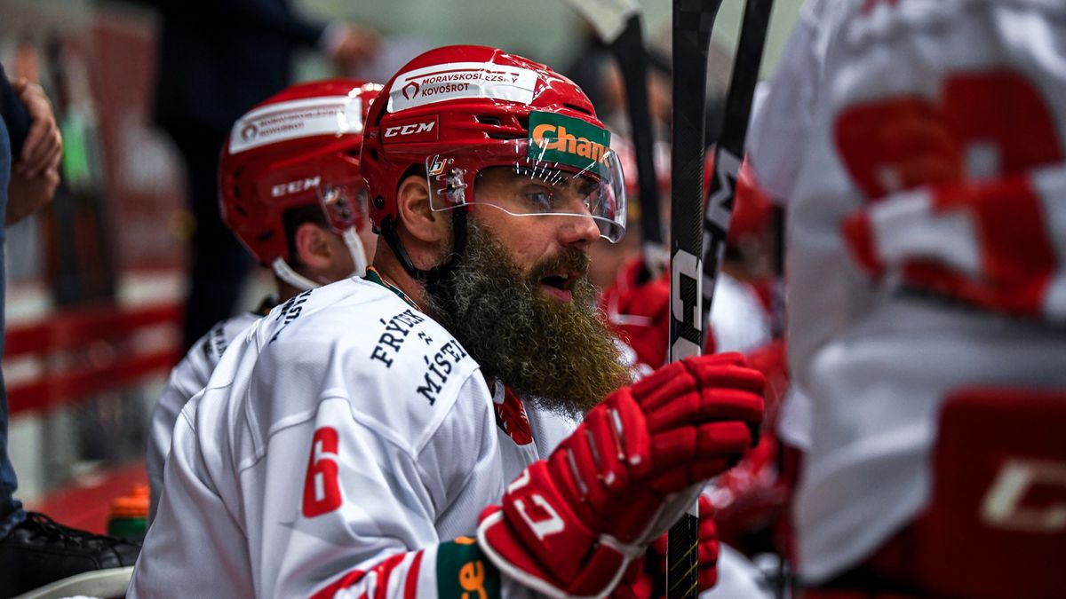 Poslední Frýdek-Místek mění trenéra. Jsme v pr*eli, jak leklé ryby, komentoval hru třinecké farmy Výtisk