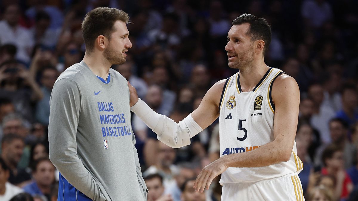 Dončič v přípravě Dallasu proti Realu hrál jen pět minut, ale stihl tři trojky