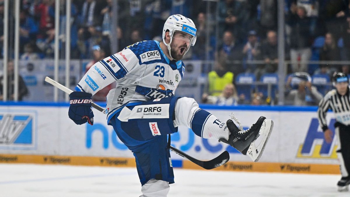 Kometě pomohly k obratu přesilovky. Dva body bereme, tvrdil autor klíčové trefy Ščotka