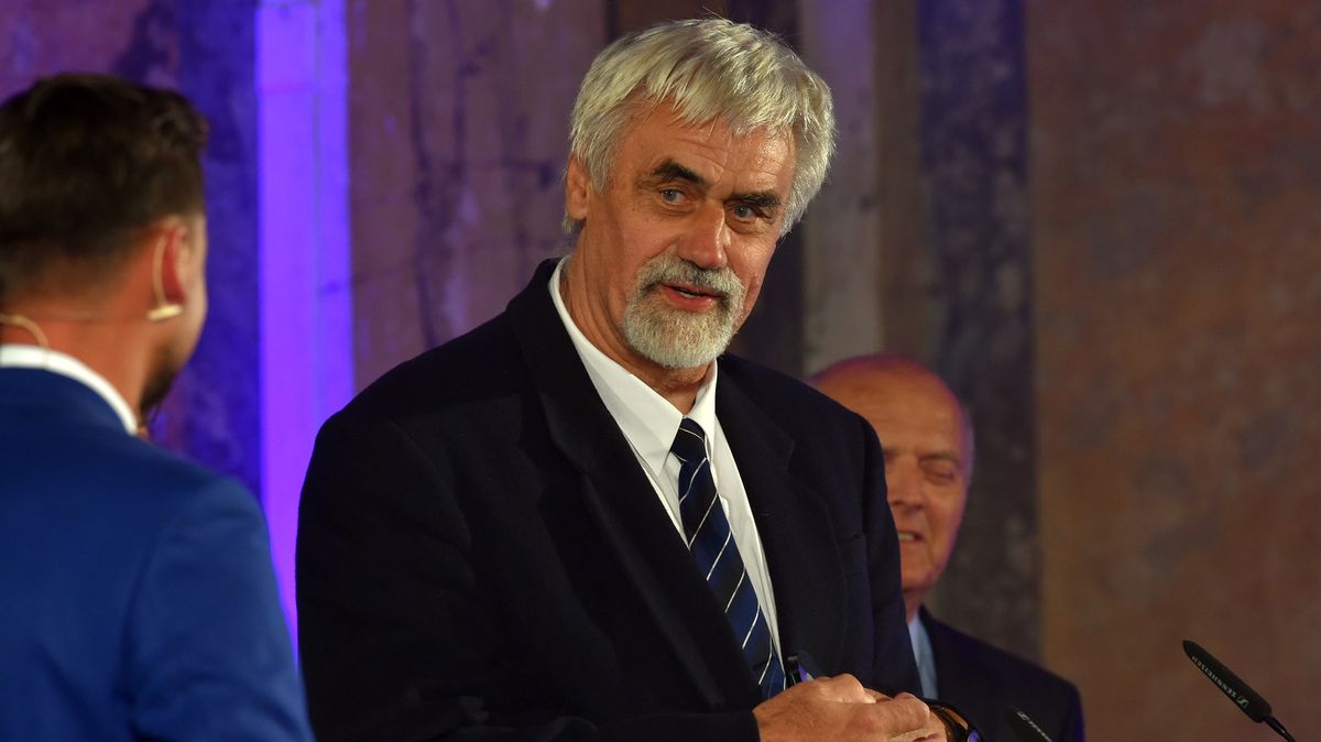 V 76 letech zemřel člen basketbalové Síně slávy Zdeněk Douša
