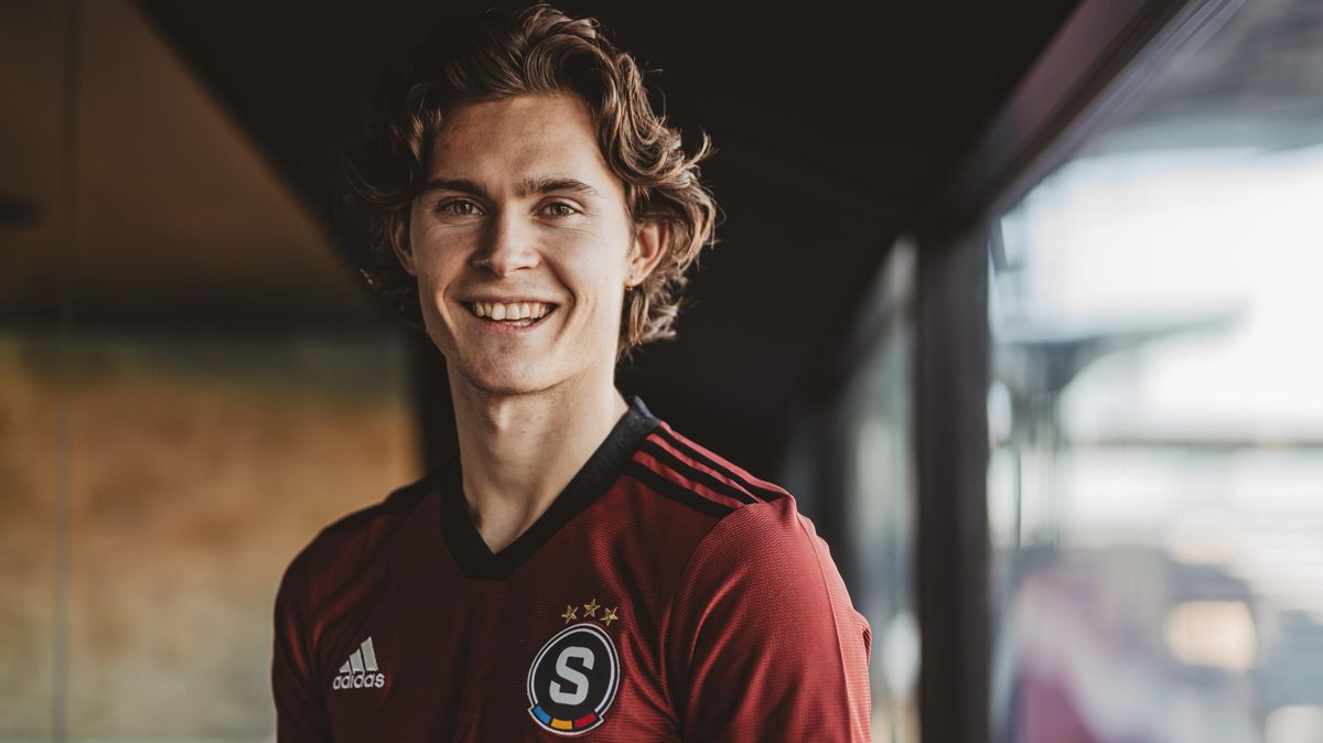 Vyřadil ji, tak ho angažovala. Nor Solbakken je druhou zimní posilou Sparty