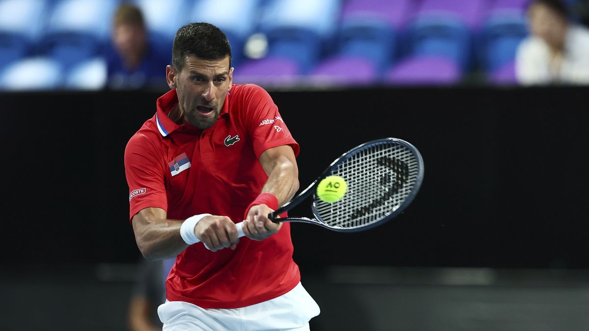 Djokovič dovedl v United Cupu Srbsko k vítězství nad Čínou