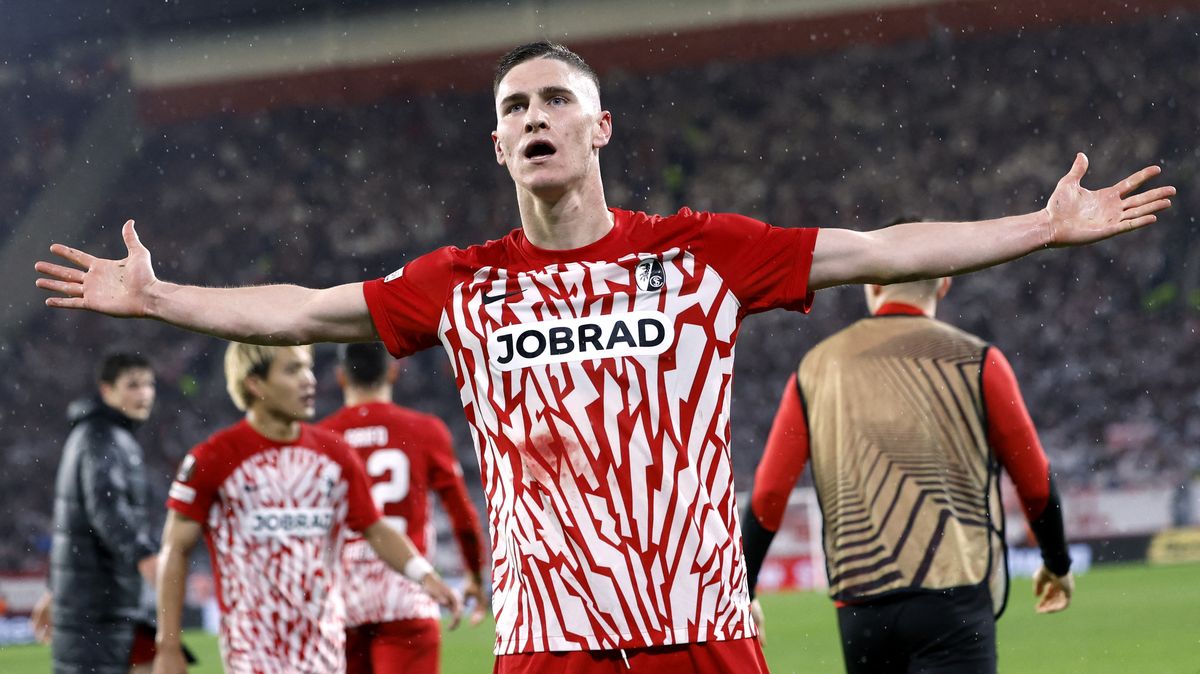 Maďarský fotbalista Sallai vyměnil po šesti letech Freiburg za Galatasaray