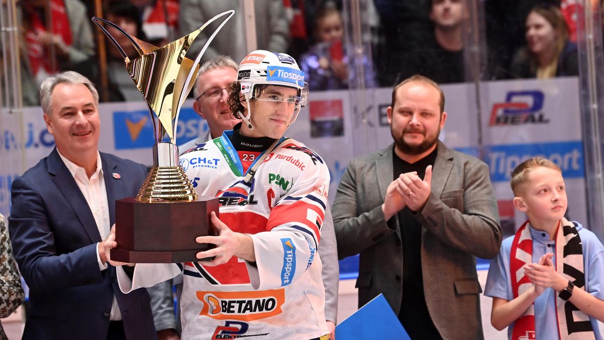 Změna, Dynamo si na pohár sáhlo! Základní část se podceňuje, chceme to oslavit, líčí Sedlák
