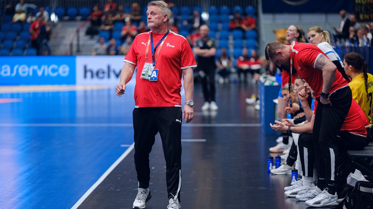 Skončí trenér házenkářek? Ještě jsem se nerozhodl, ale potřebujeme zlepšit podmínky, řekl Dahl