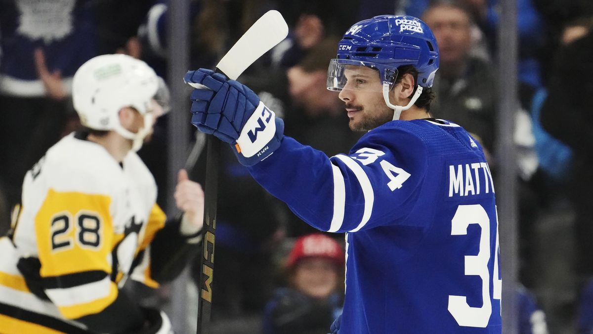 Ovečkin dopaden. Teď ještě pět kousků. Matthews cílí na sedmdesátku a Crosby mu věří