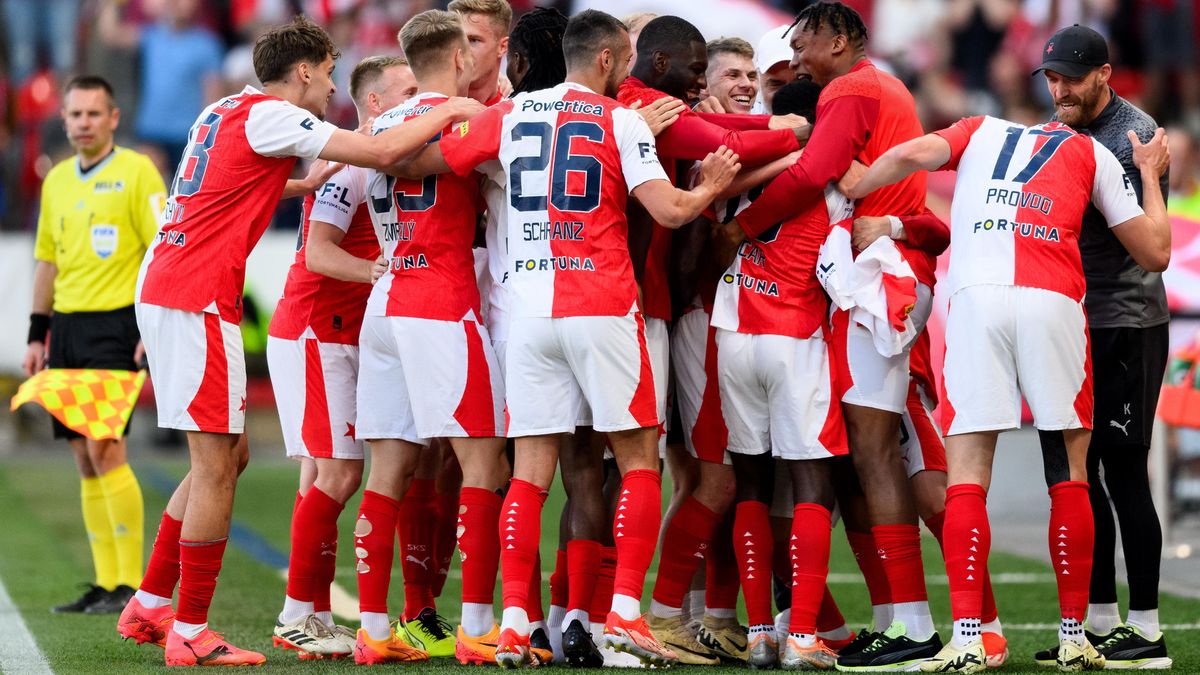 PŘÍMÁK: Na Slavii je obrovský tlak, potřebuje titul. Ale nezíská ho, Sparta je lepší, má jasno Straka