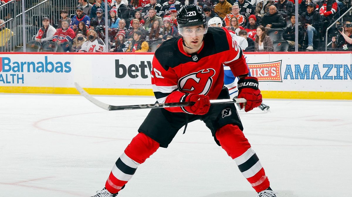 Dva Kanaďané obvinění ze sexuálního napadení podepsali smlouvy v KHL