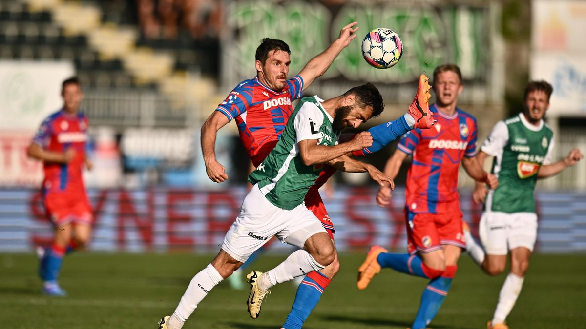 VAR nevychladl. Favorizovaná Plzeň ztratila v Jablonci dva body.