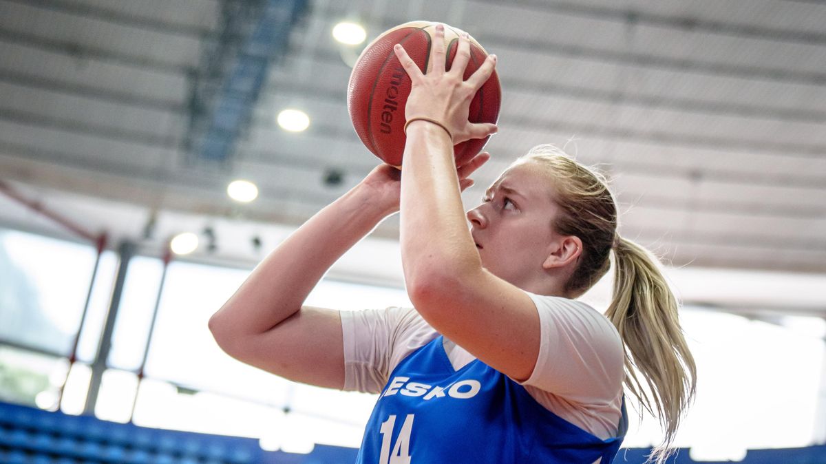 Basketbalistky nastoupí v Německu bez opor Reisingerové a Vyoralové
