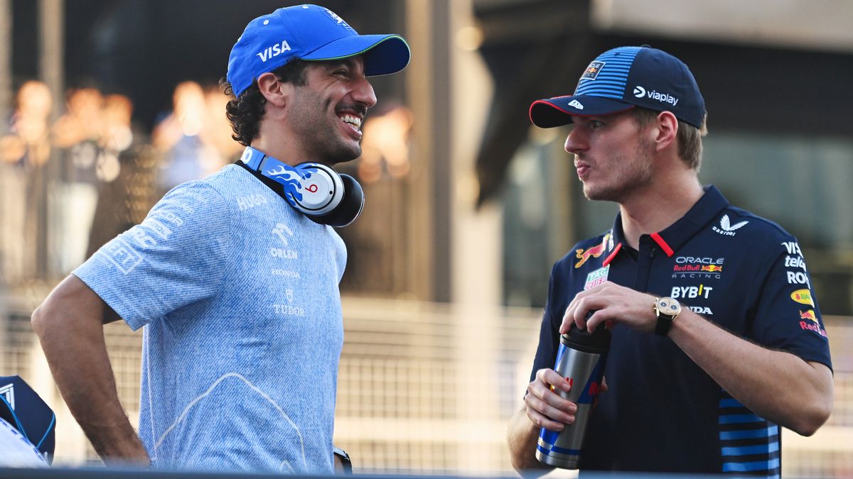 Dojel poslední, a přece mu Verstappen i fanoušci děkovali. Ricciardo se nejspíš loučil