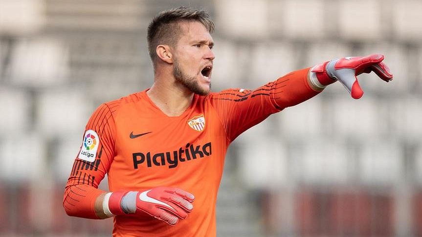 Sevillu miluje, derby na Betisu mu ale rozmluvili. Sparta tam šanci má, věří Vaclík