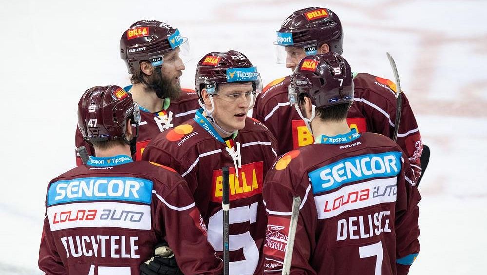 Hokejová Sparta potvrdila výhrou nad velkým rivalem skvělou formu