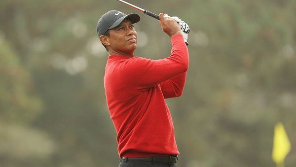 Woods podstoupil operaci kotníku, který si před dvěma lety při nehodě zlomil