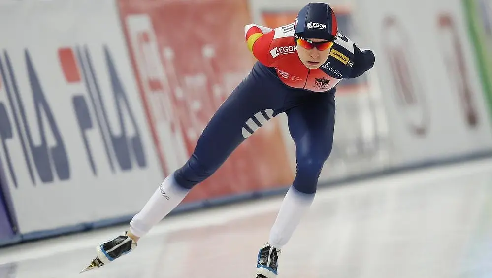 Sáblíková endte på femteplass av fem i Calgary, Schoutenová fra Nederland vant
