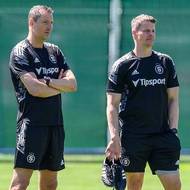 Nový trenér Sparty Praha Brian Priske a kondiční trenér Christian Clarup.