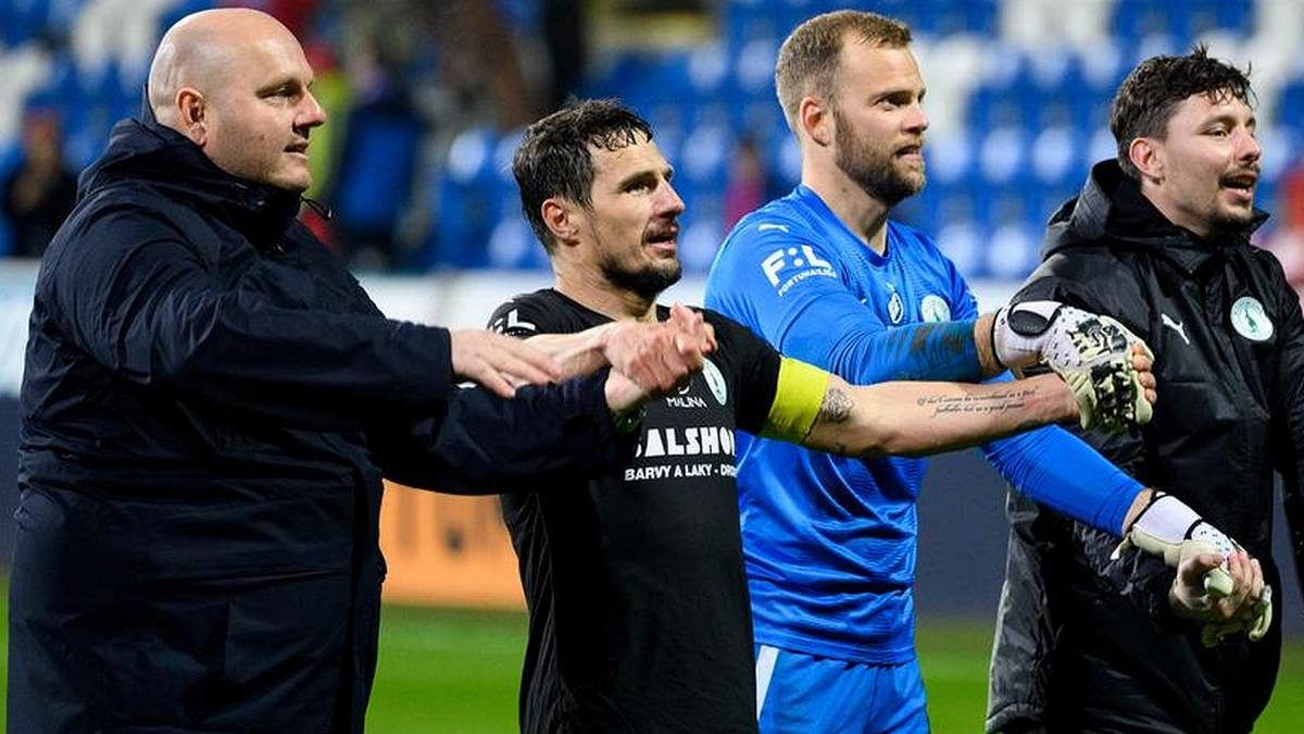 Zázrak i kouzlo kouče. Legendární kanonýr promluvil o senzaci z Vršovic