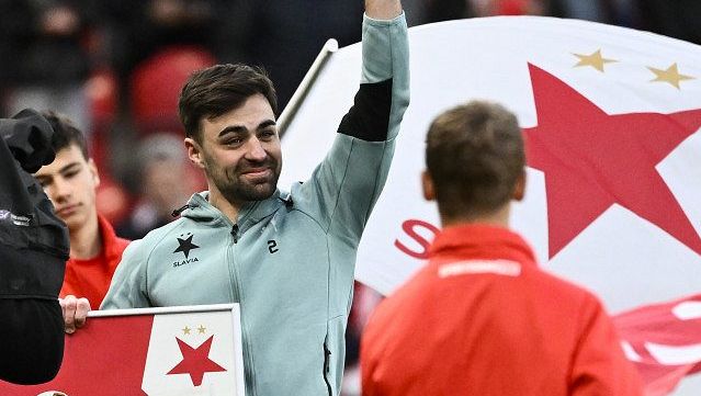 Hovorkovi skandoval Eden vestoje. Trpišovský: Hráč pro velký evropský fotbal