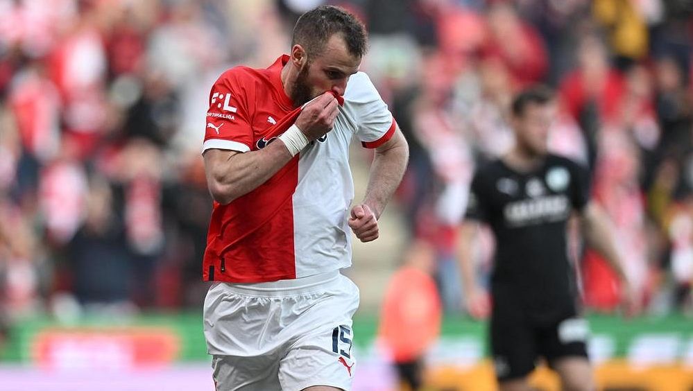 Jurečka cítil, že mu tam spadne všechno. Na stupínek nechtěl, proti Veselému má motivaci