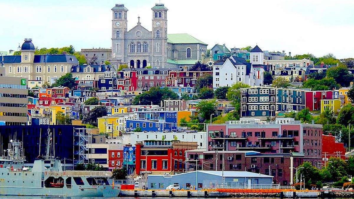 Farma NHL na ostrově? Lidé tam hokej milovali, vzpomíná Čech