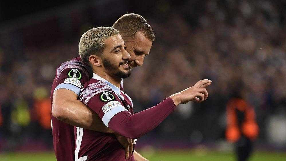 FOTBAL ONLINE: Konferenční liga pozná složení pražského finále, Hložek a spol. musí zabrat