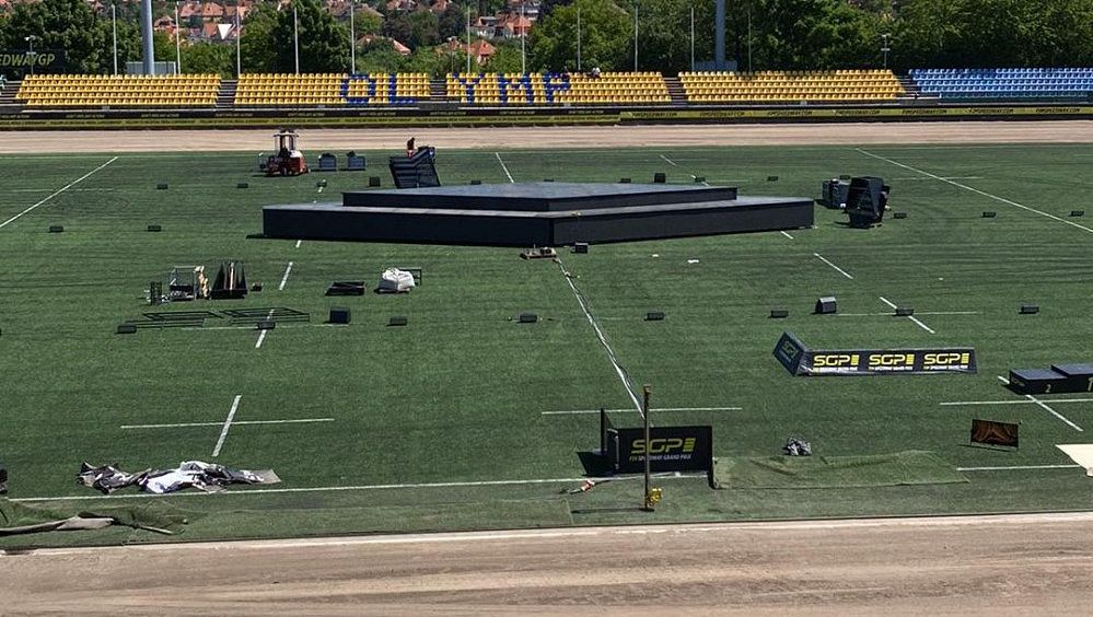 Drama v depu. Lékaři museli nečekaně zasahovat